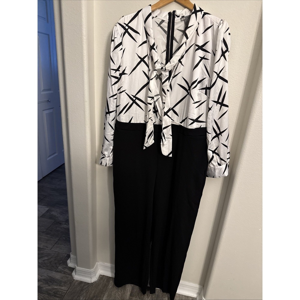 Love X Design Jumpsuit Size 2XL Women Black, White Geometric, Long Sleeve